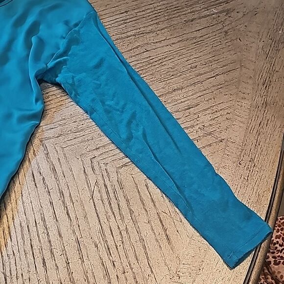 Green blouse DKNYC size M - Picture 4 of 11